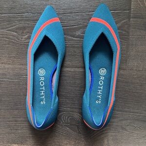 Retired Rothy's Women's Blue and Neon Orange Flats size 8.5 The Point